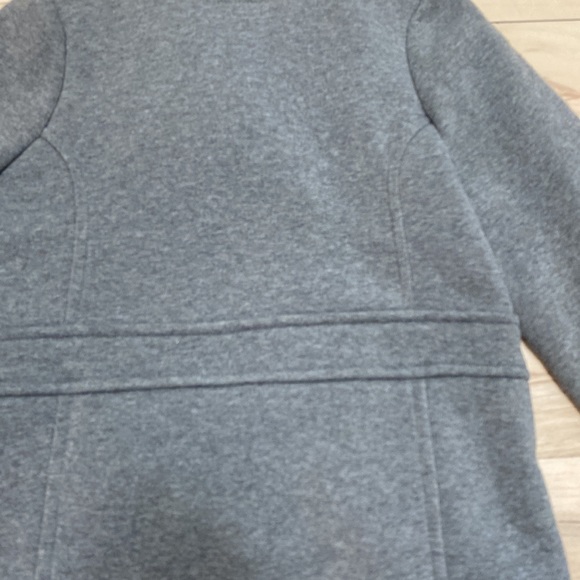 Unik Girls M Grey Pea Coat. Super cute and warm. Button front. 2 front pockets. - Picture 6 of 8